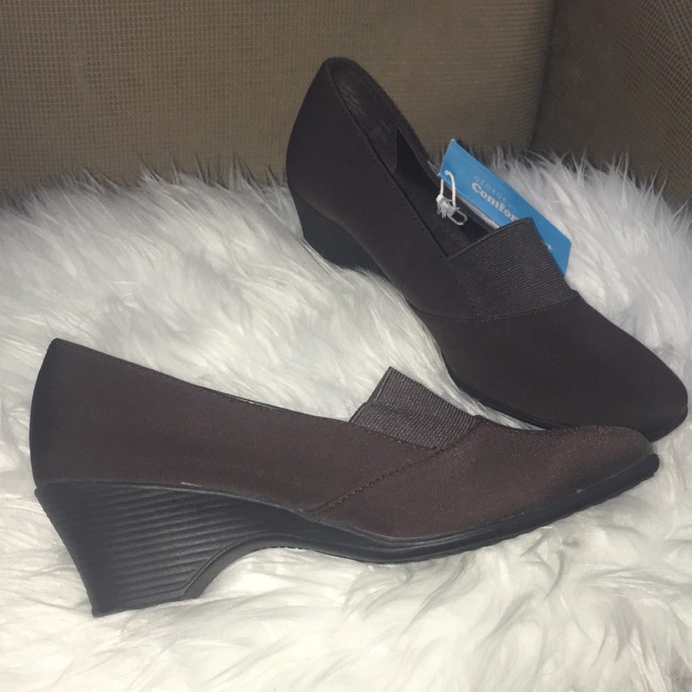 Women’s George with Comfort Start Brown Wedge Shoes, Size 8.5 NEW with Tags!